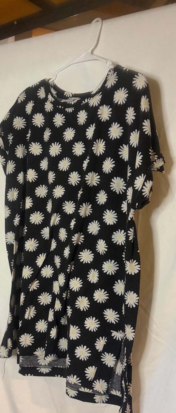 Lularoe Black White Yellow Daisy Carly Dress Small 6/8 4/6 Daisies Sunflower